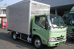 ハイブリッド車